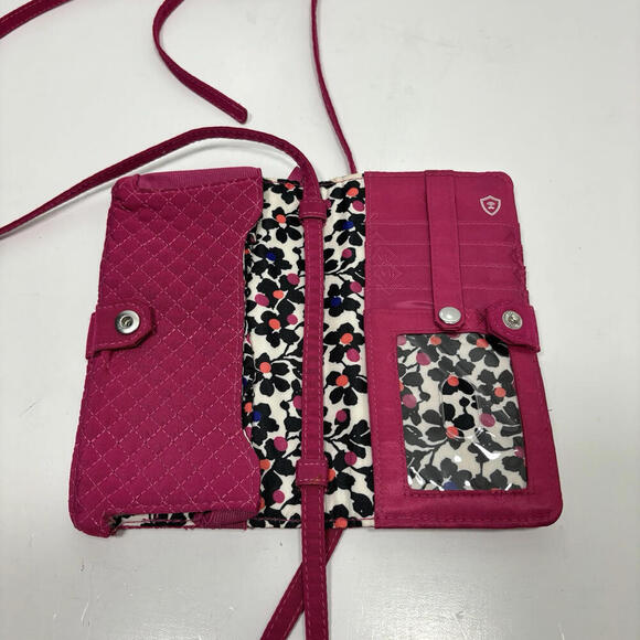 Vera Bradley Pink Quilted RFID Blocking Crossbody Wallet - Good Condition! - Picture 4 of 7